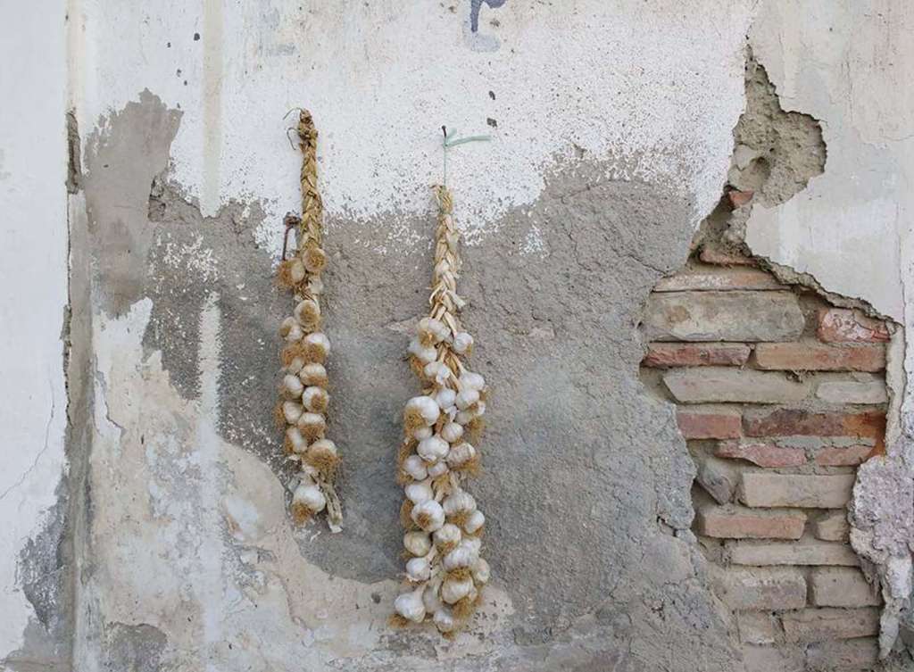 Un dettaglio nel borgo di Farindola in Abruzzo - blog di viaggi