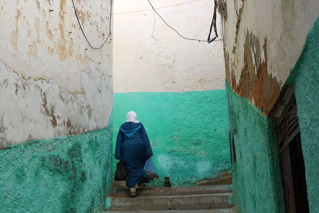 Scorcio nei vicoli di Moulay Idriss in Marocco - Blog di viaggi