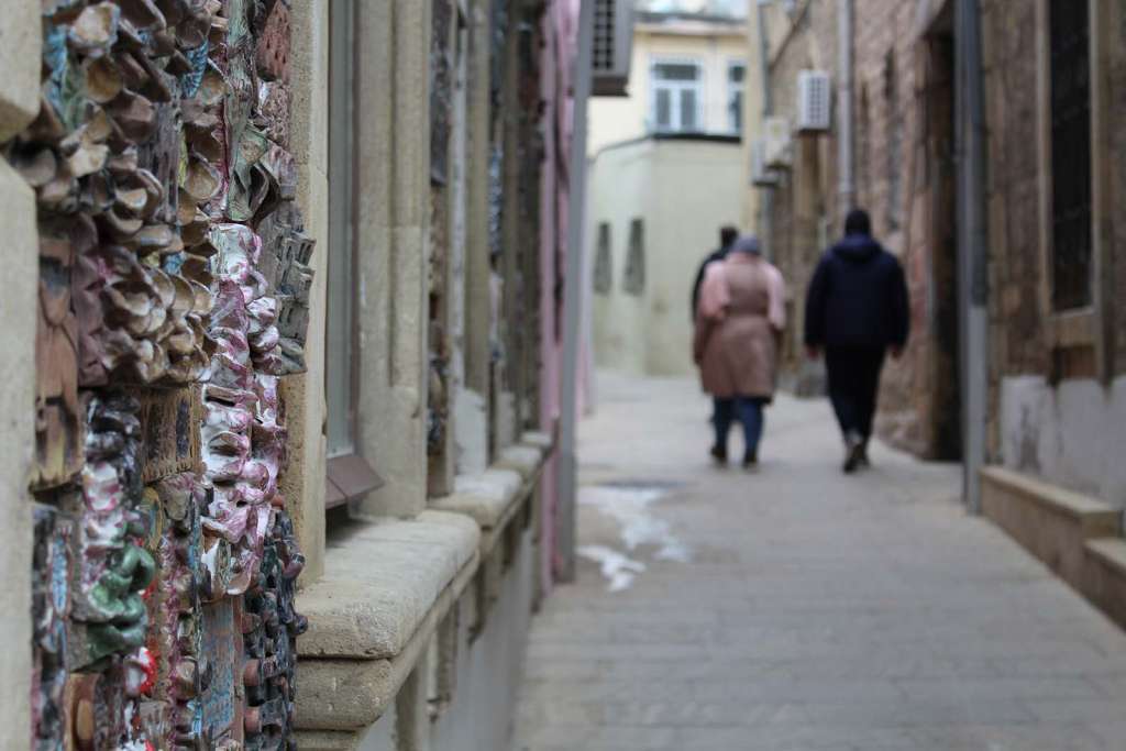 Passeggiare per la città vecchia di Baku in Azerbaigian - blog di viaggi
