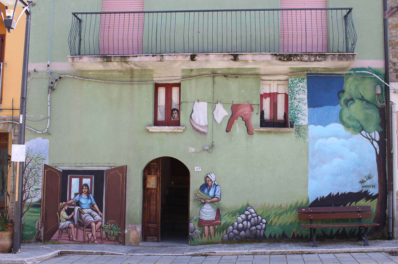 Al momento stai visualizzando Il Borgo dei Murales nel Cilento