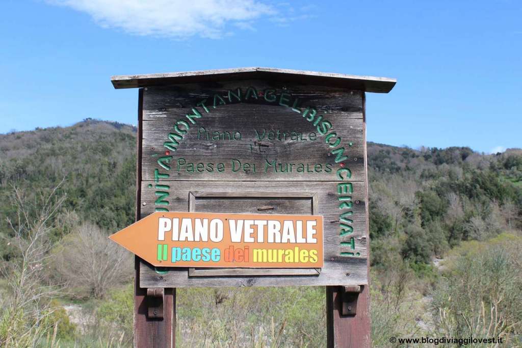 Borgo colorato nel Cilento - Blog di viaggi