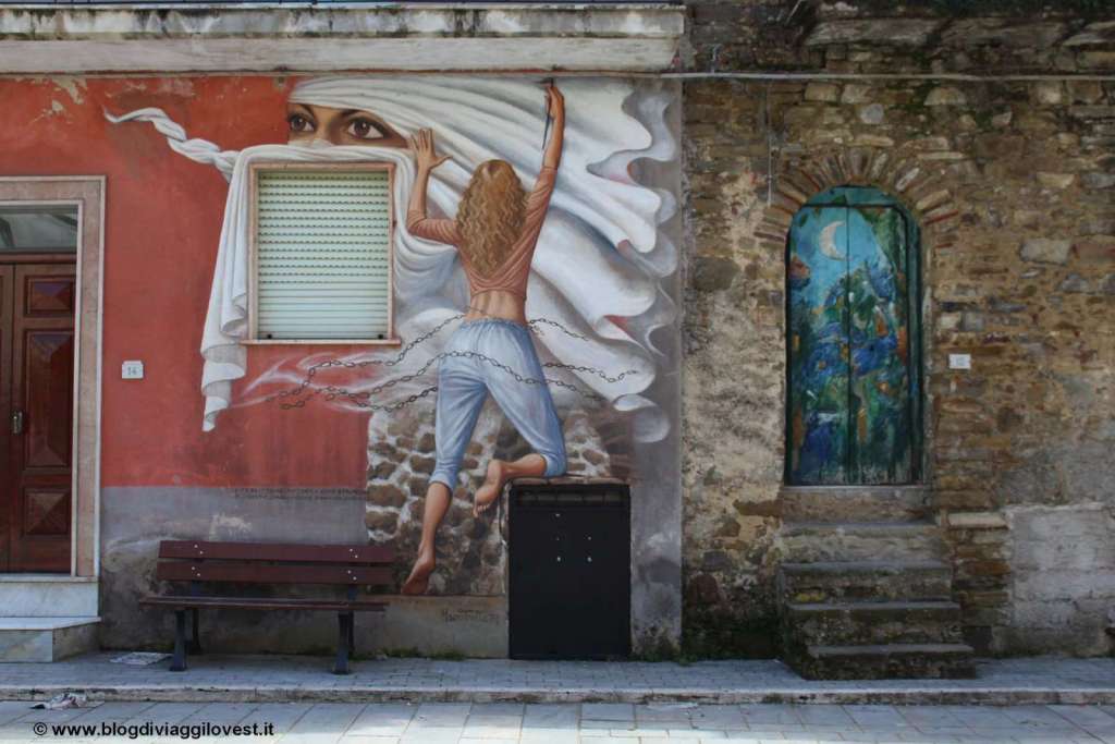 Il Borgo dei colori a Piano Vetrale - Blog di viaggi