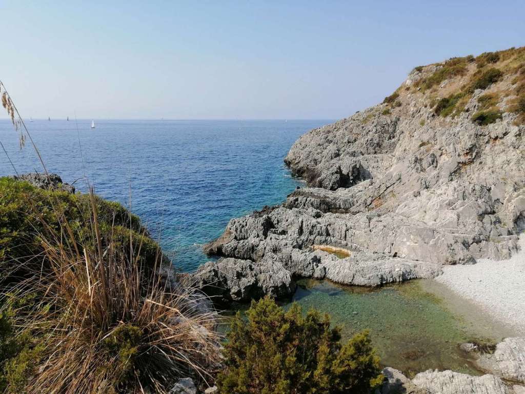 Escursione alla spiaggia Iscolelli di Marina di Camerota - Blog di viaggi