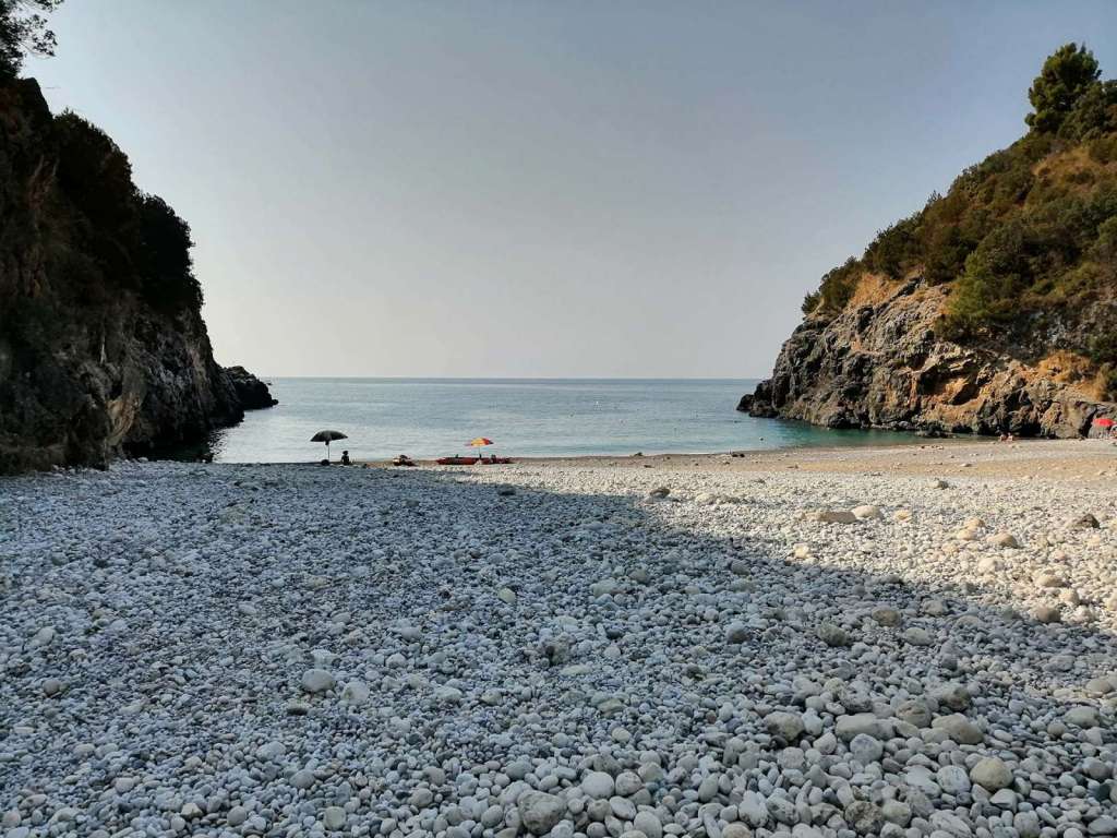 Come arrivare alla spiaggia di Pozzallo a Marina di Camerota - Blog di viaggi