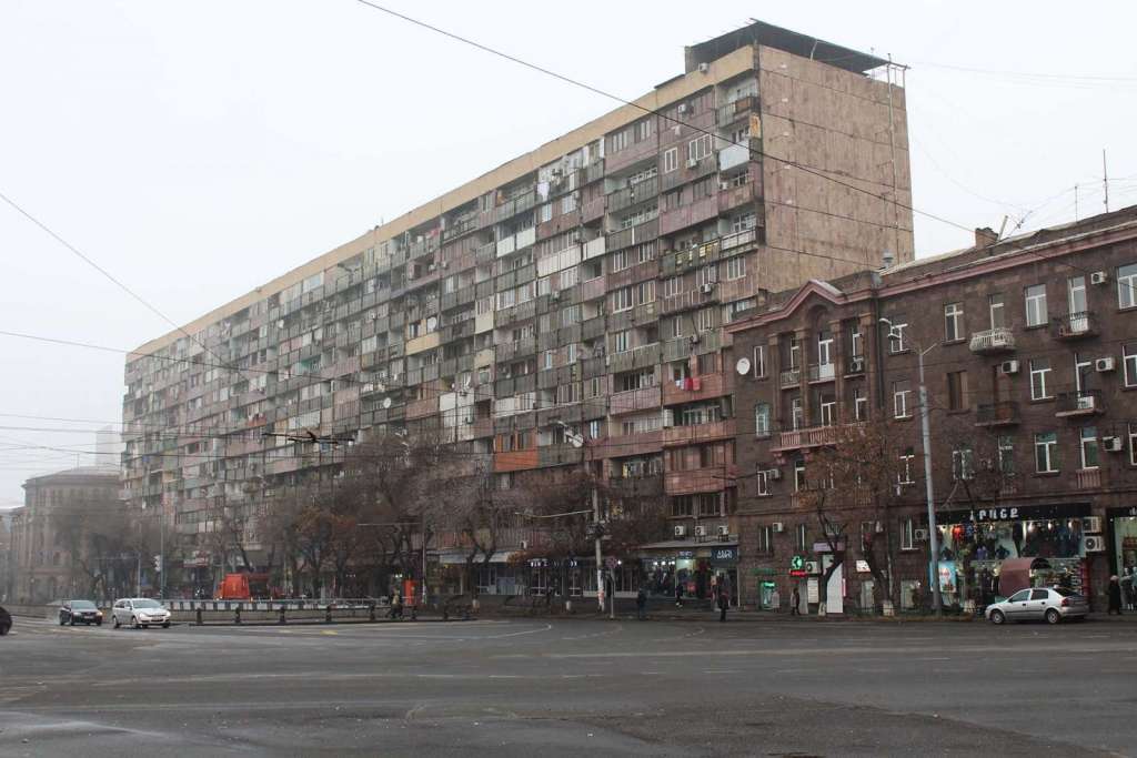 I palazzi di architettura sovietica a Yerevan - blog di viaggi