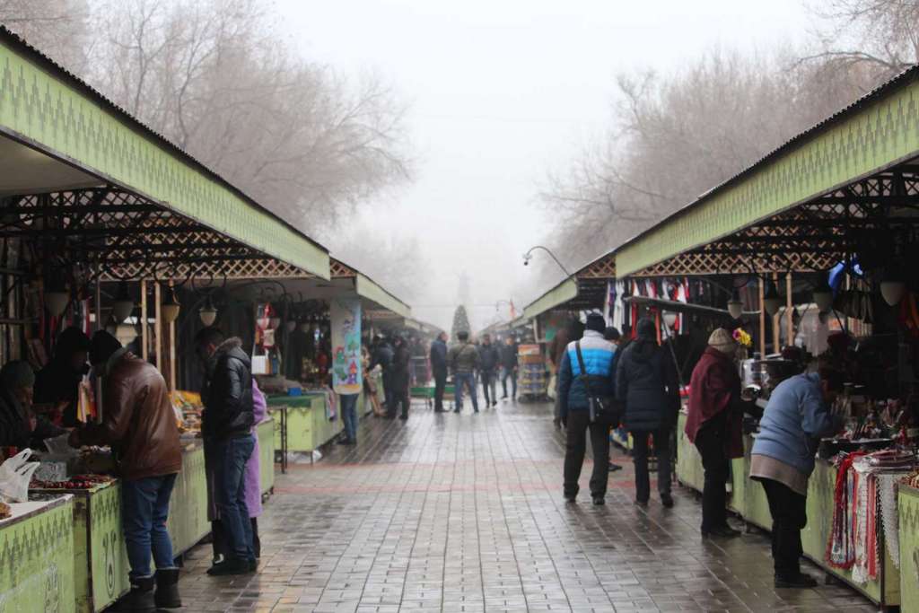 Il mercato Vernissage a Yerevan in Armenia - Blog di viaggi