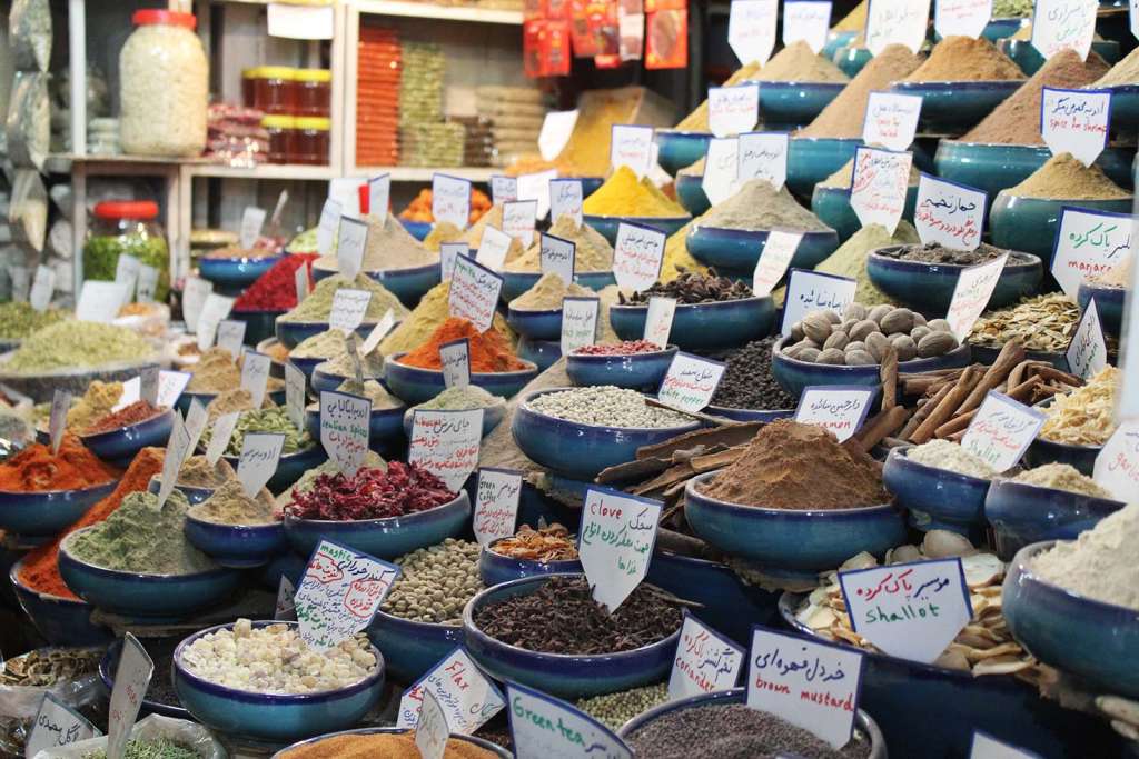 Il profumo delle spezie nel Bazar Vakil a Shiraz - blog di viaggi