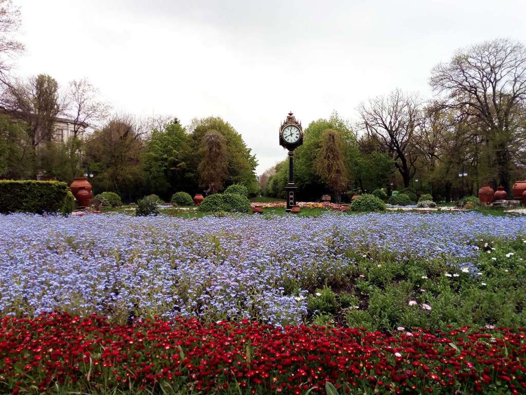 Rilassarsi nel Parco Cișmigiu a Bucarest - Blog di viaggi