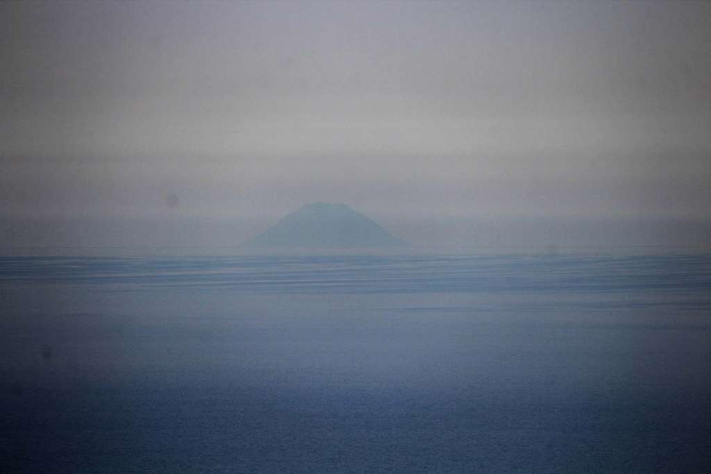 La vista sullo Stromboli dal Pianoro di Ciolandrea nel Cilento - Blog di viaggi