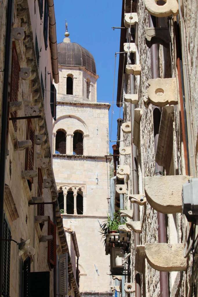 Scorcio sul Monastero Francescano a Dubrovnik in Croazia - blog di viaggi