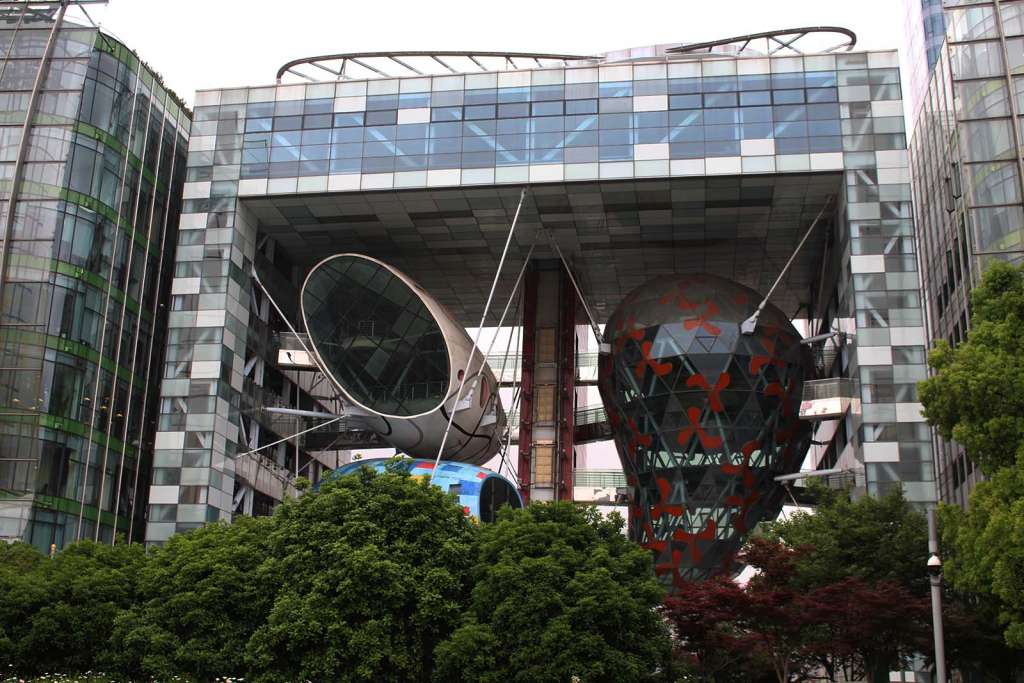 Pudong ed il quartiere futuristico di Shanghai in Cina - blog di viaggi