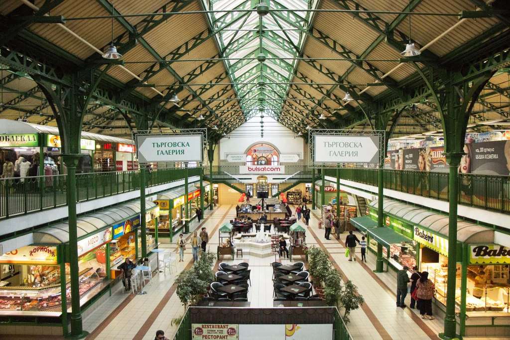 Il mercato Tsentrali Hali di Sofia in bulgaria - blog di viaggi