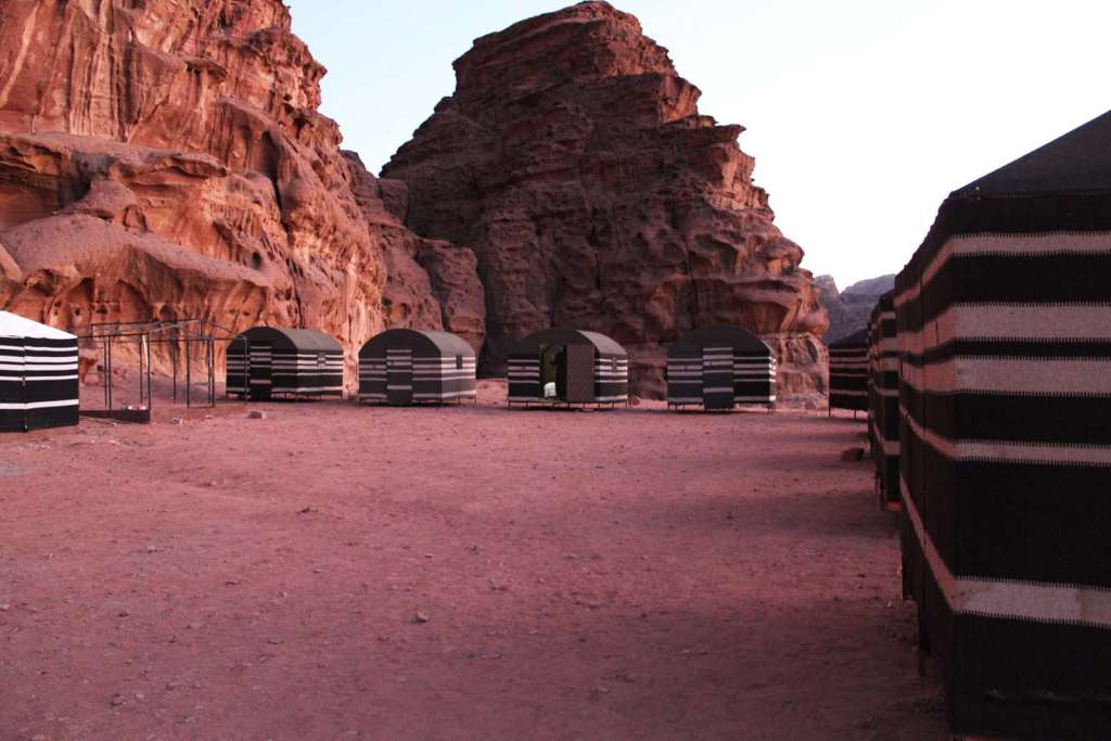 Dormire in tenda nel deserto del Wadi Rum in Giordania - blog di viaggi