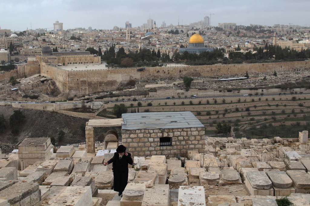 Il panorama dal cimitero del Monte degli Ulivi a Gerusalemme - blog di viaggi
