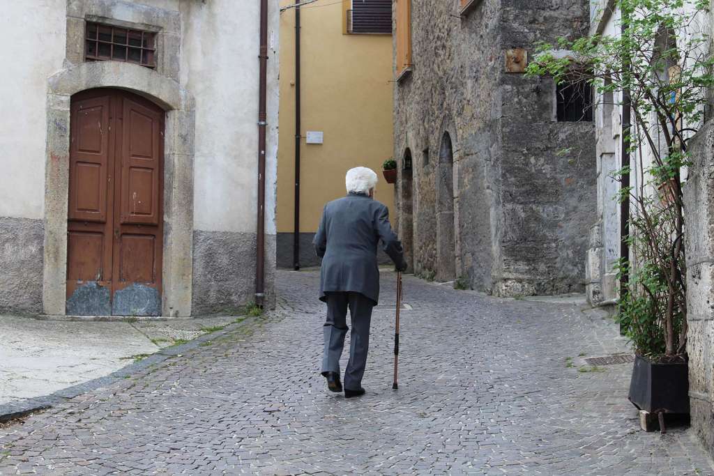 Scoprire il borgo di Castel San Vincenzo in Molise - blog di viaggi