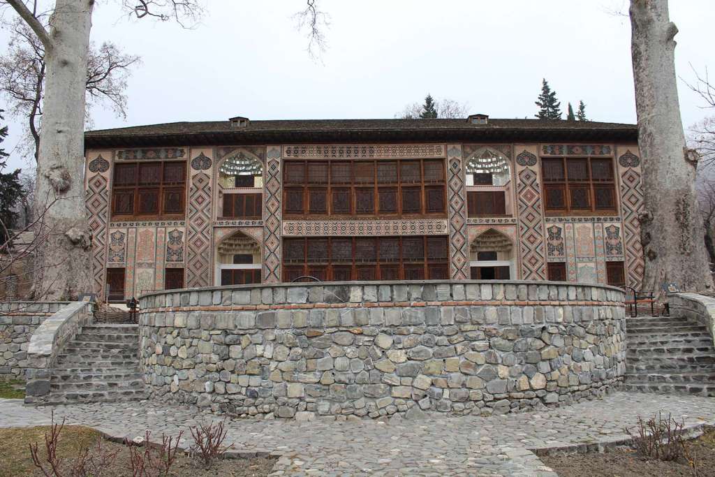Il palazzo d'estate dei Khan a Sheki in Azerbaigian - blog di viaggi