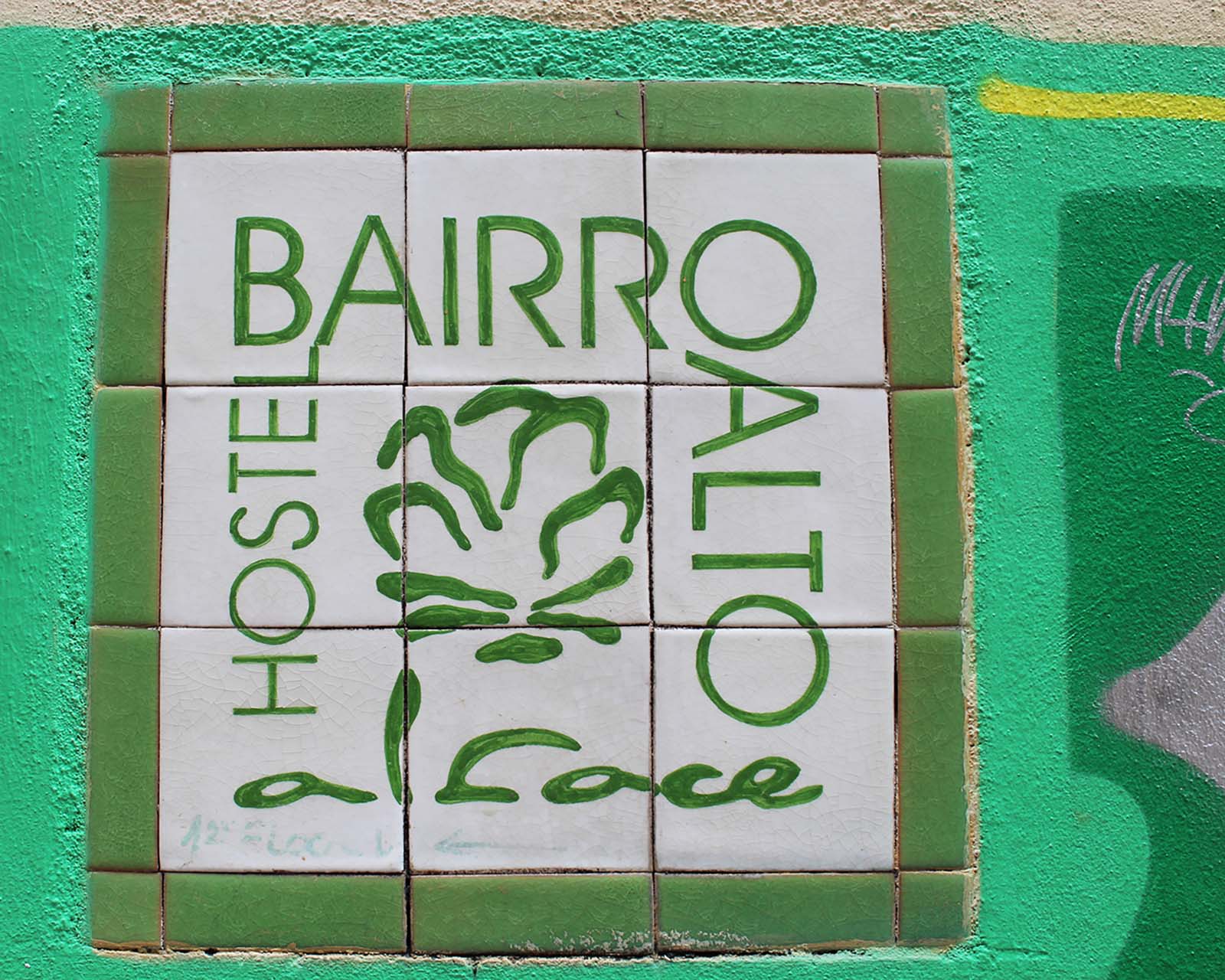 Visitare il Bairro Alto, uno dei quartieri più belli di lisbona - blog di viaggi