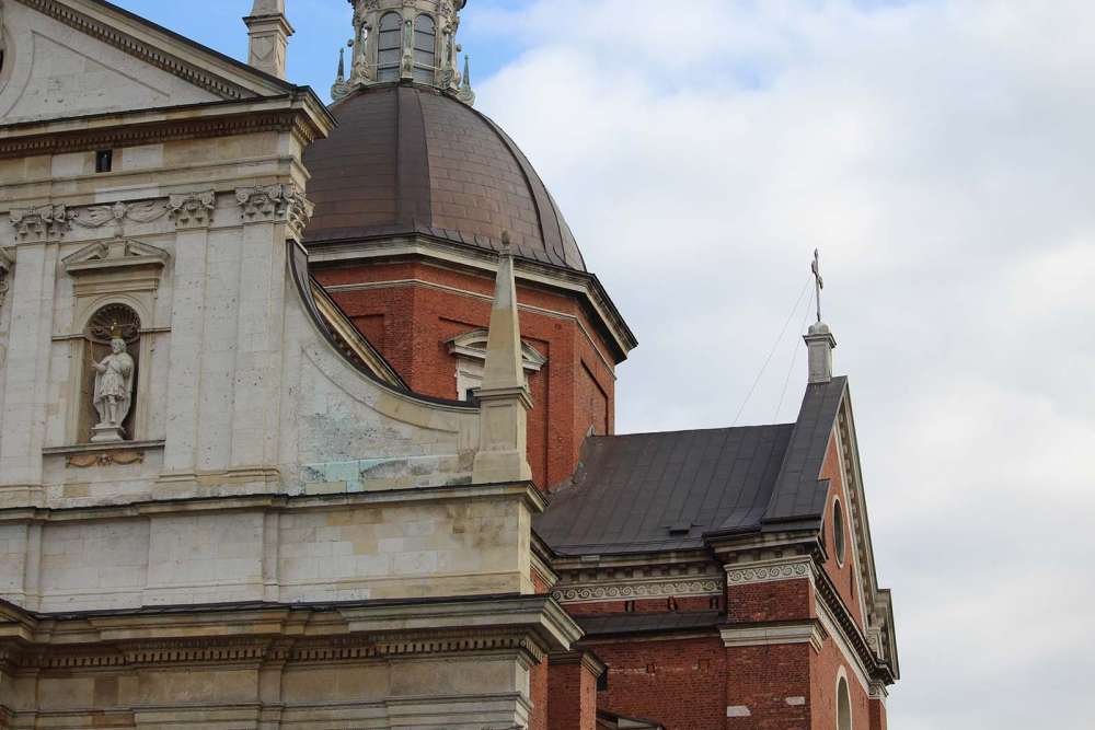 Scorcio di una delle chiese di Cracovia in Polonia - blog di viaggi