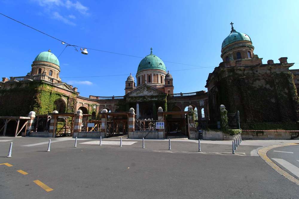 Il cimitero Mirogoj poco distante dal centro di Zagabria - blog di viaggi