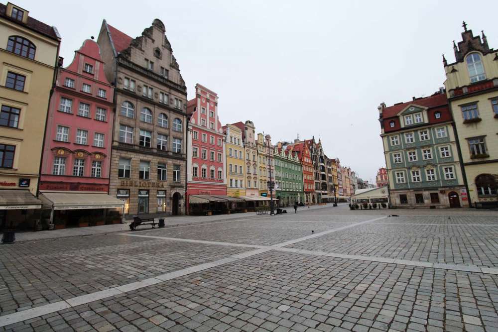 la piazza del Mercato di Breslavia ed i suoi incredibili palazzi colorati - blog di viaggi