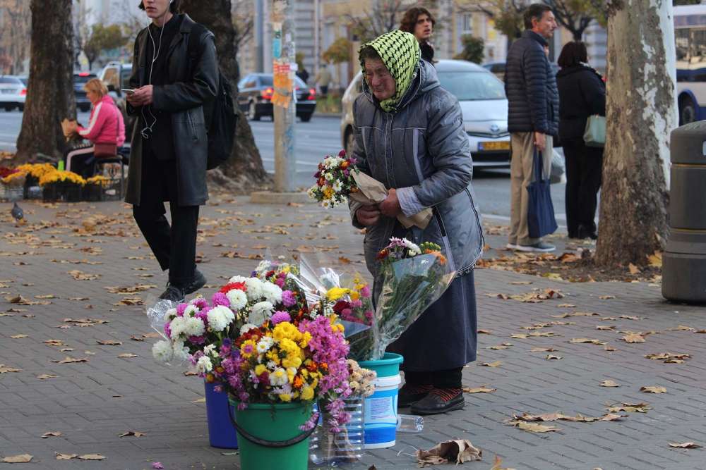 mercato dei fiori di Chisinau - blog di viaggi