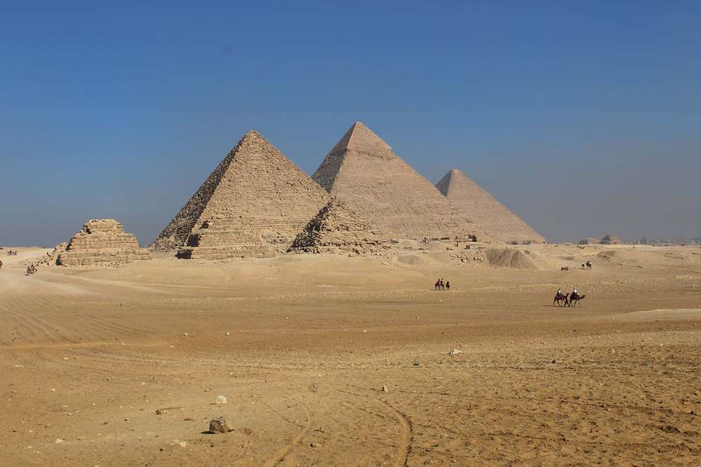 Visitare le Piramidi d'Egitto con un viaggio di gruppo - blog di viaggi