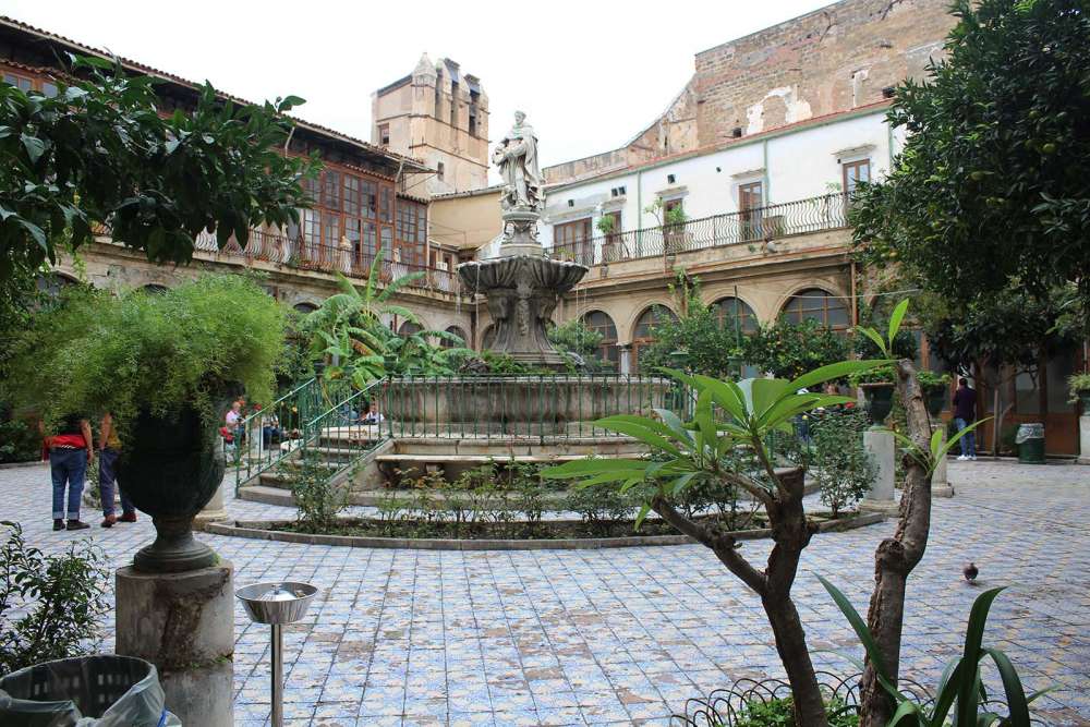 all'interno del monastero di santa Caterina a Palermo - blog di viaggi