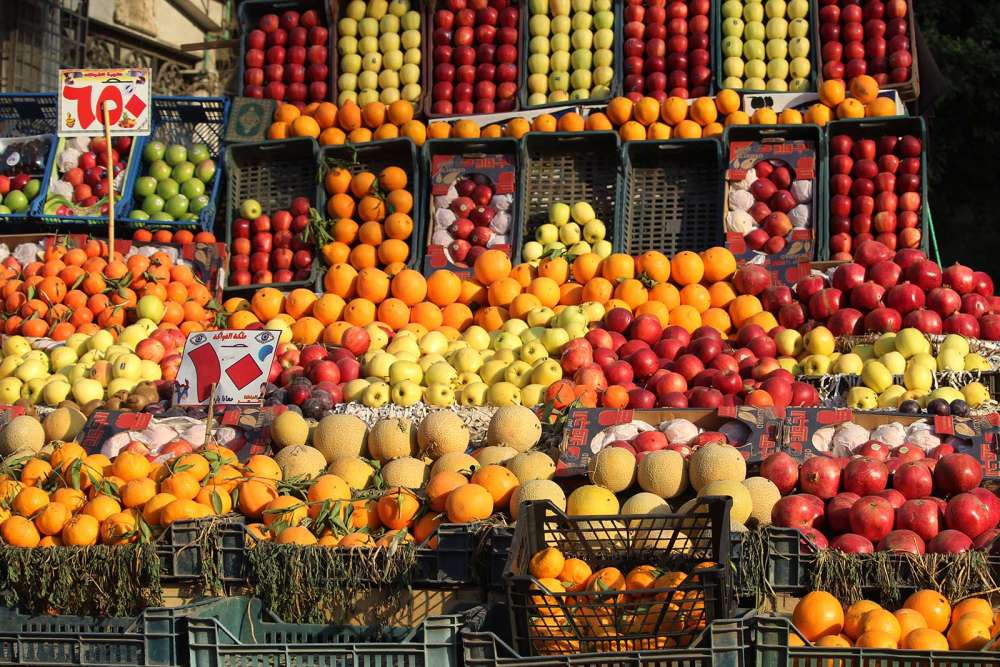 mercato di frutta e verdura nelle strade del Cairo - blog di viaggi