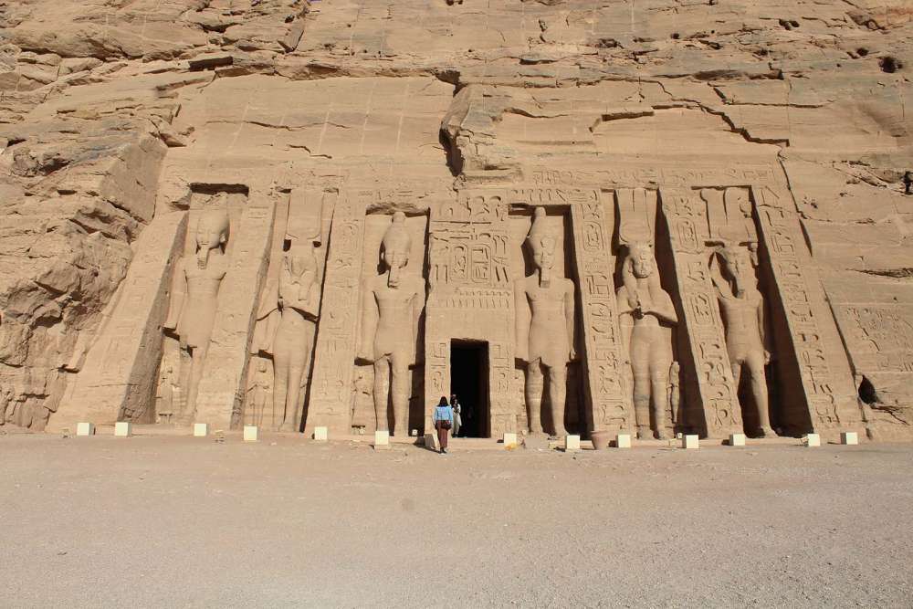 visitare il sito archeologico di Abu Simbel da Assuan - blog di viaggi