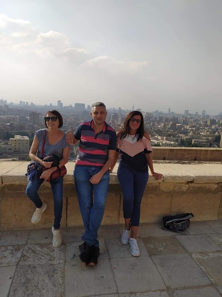 elvira e beatrice in egitto con Karam - blog di viaggi