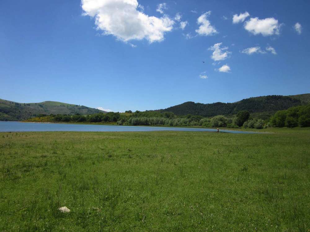 divertirsi al lago di Campotosto con la famiglia - blog di viaggi