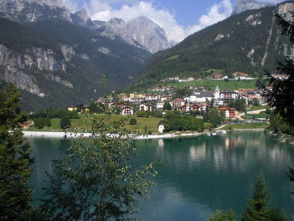 itinerario di trekking sul borgo di Molveno - blog di viaggi