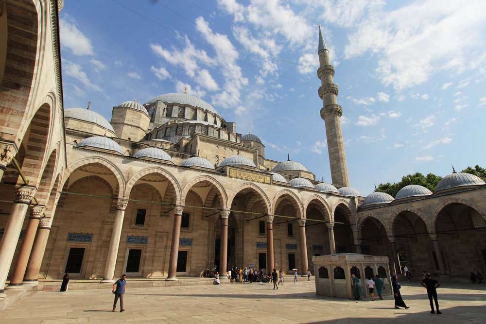 la splendida moschea di Solimano ad Istanbul - blog di viaggi