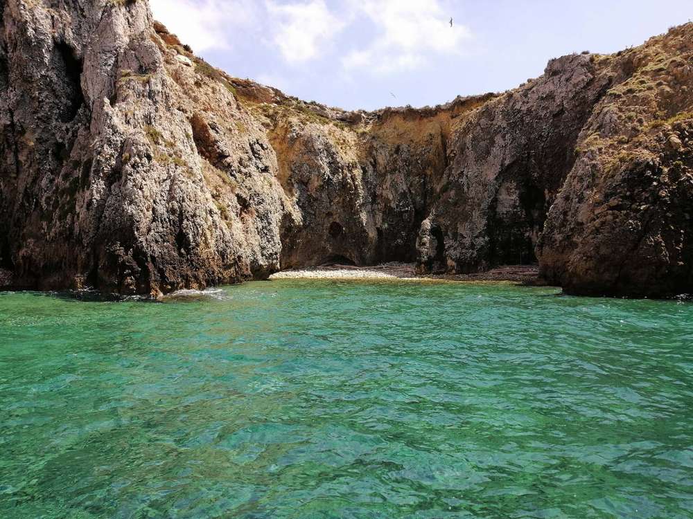 isole tremiti con il gommone: alla scoperta delle sue spiagge - blog di viaggi