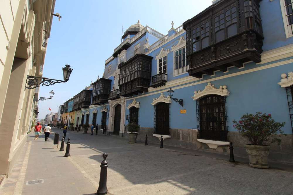 gli edifici coloniali di Lima: casa de Osambela - blog di viaggi