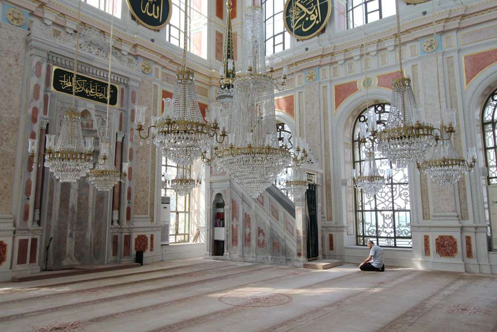 la moschea sull'acqua di Ortakoy  ad Istanbul - blog di viaggi