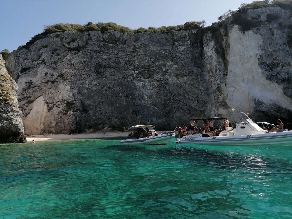Scopri di più sull'articolo Isole Tremiti: cosa vedere in un giorno