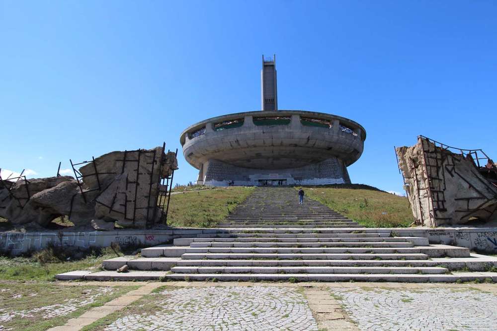 L'Ufo della Bulgaria, architettura ex sovietica - blog di viaggi
