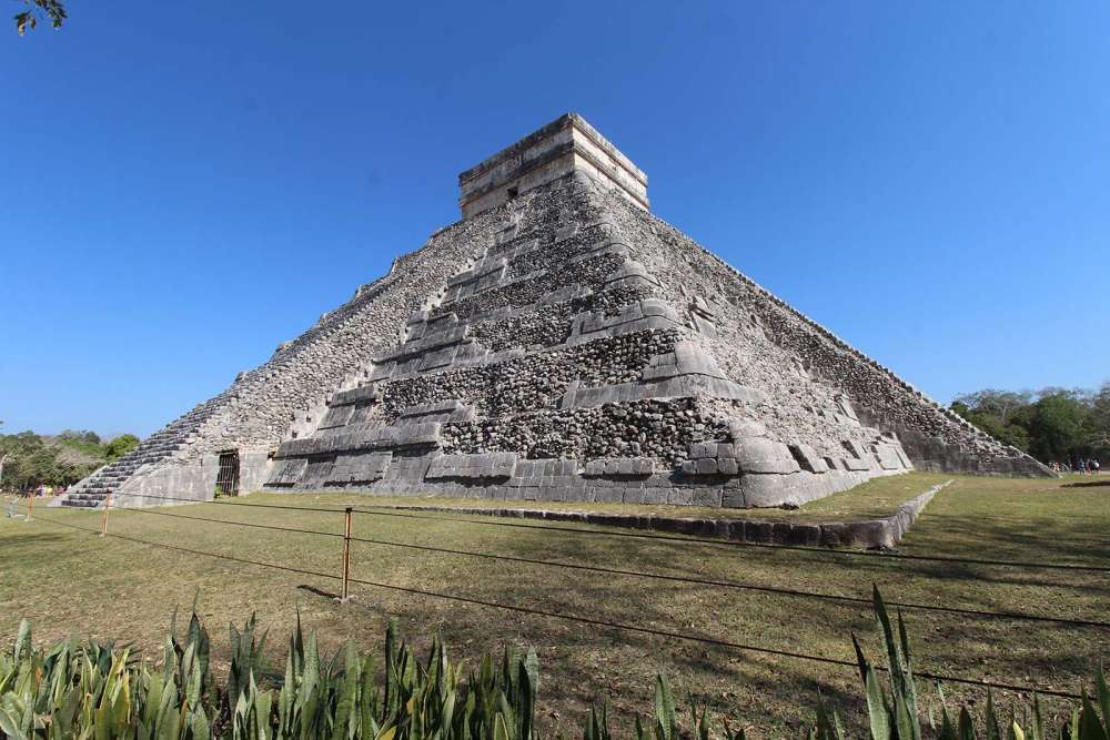 piramide di kukulkan nello Yucatan - blog di viaggi