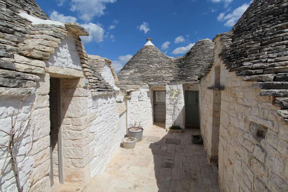 Quartiere Aia Piccola di Alberobello - blog di viaggi