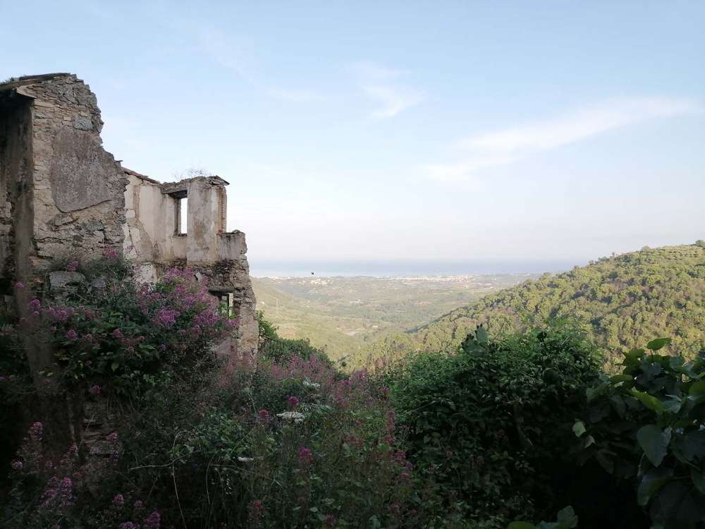 visitare il Borgo di Petrizzi in Calabria sul cammino coast to coast - blog di viaggi