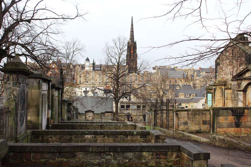 visitare un cimitero ad Edimburgo in Scozia - blog di viaggi