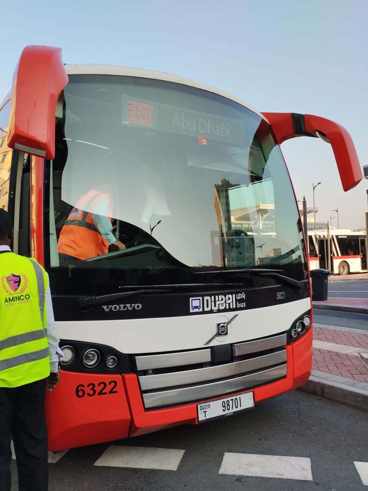trasferimento in autobus da Dubai ad Abu Dhabi e viceversa - blog di viaggi