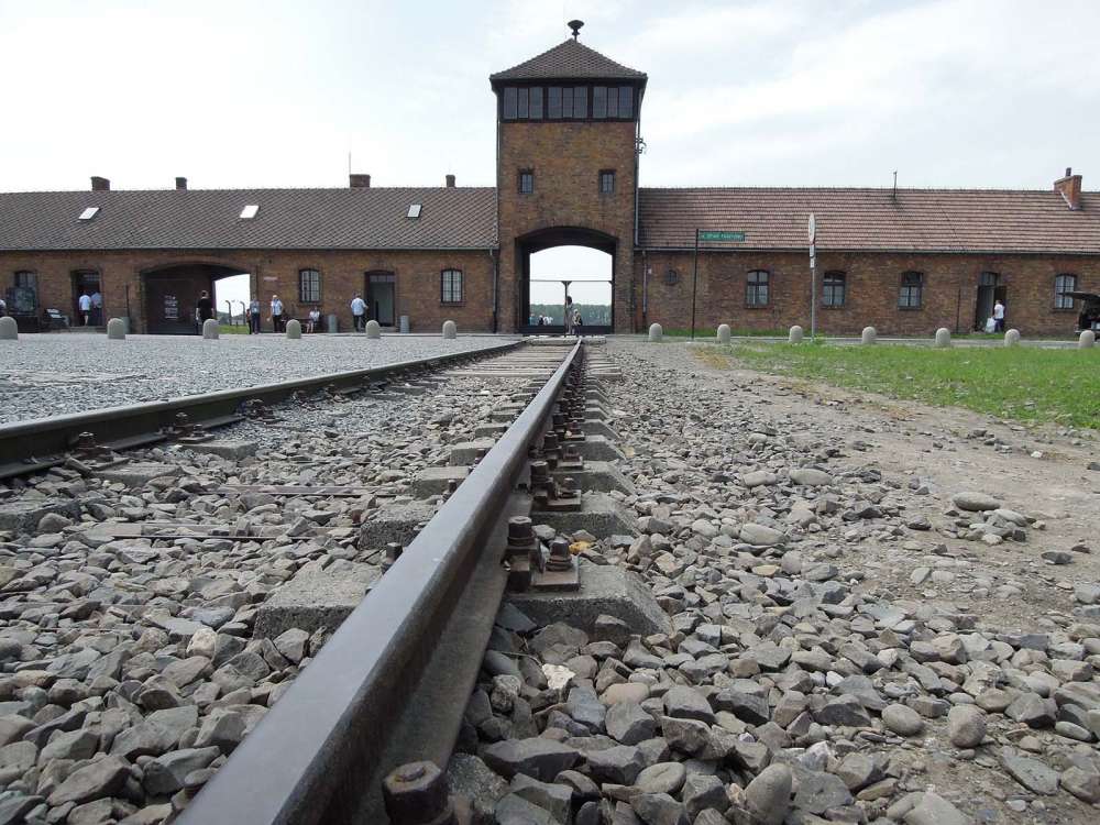 visita guidata ai campi di concentramento di Auschwitz e Birkenau con Krakow Pass - blog di viaggi