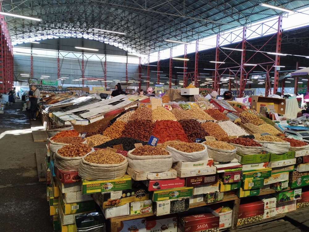 Osh Bazar, all'interno del mercato delle spezie di Bishkek - blog di viaggi