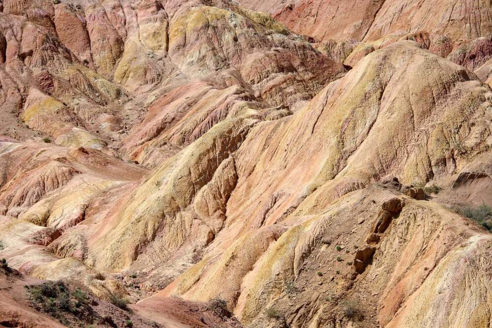 le montagne colorate dello Skazka canyon in Kirghizistan - blog di viaggi