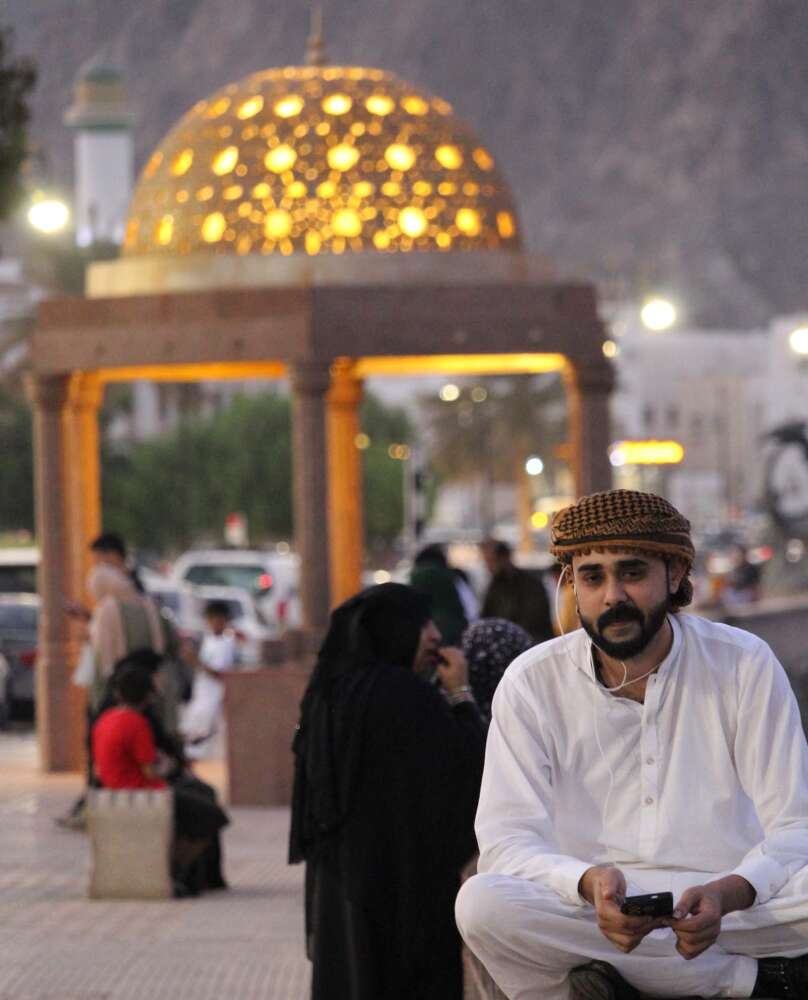 Passeggiare lungo le Corniche di Mutrah  in Oman - blog di viaggi